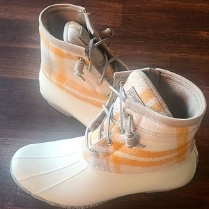 Sperry Rain Boots New in Box